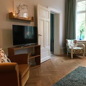 Apartment Artistic And Light 2 In Sofo 65sqm, Stockholm
